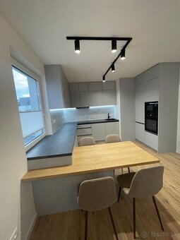 3i byt 75m2 + 7m2 loggia, pivnica, garáž a parkovacie miesto - 4