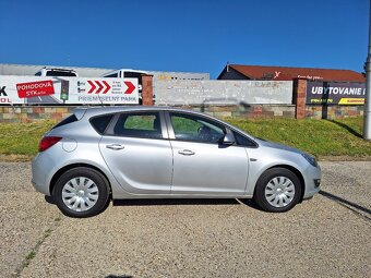 Opel Astra 1.7 CDTI 130k Active - 4