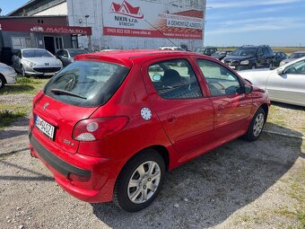 Peugeot 206 plus - 4