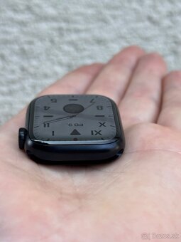 Apple Watch Series 9 41mm Cellular Midnight - 4