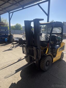PREDAM VZV Caterpillar DP25N - 4