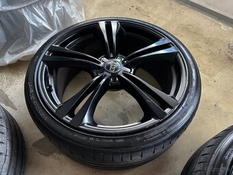 ORIGINÁL 4KS DISKY AUDI S6 8,5J x 20 ET45 s pneu - 4