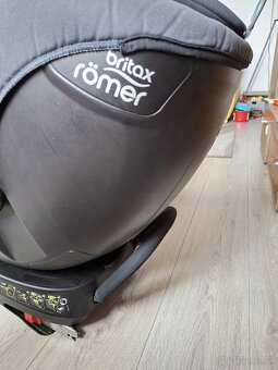 Britax Römer Dualfix m i size 2R - 4