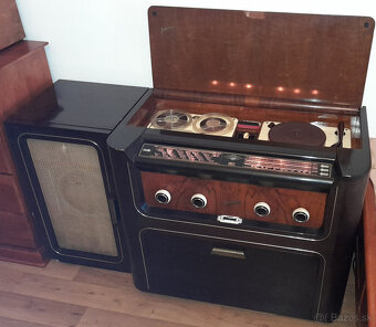 Hudobná skriňa Tesla 1101A Jubilant - 4