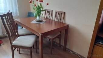 Jedálenský stôl so stoličkami - 4