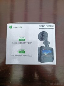 Dashcam Navitel R300 GPS + pamäťová karta - 4