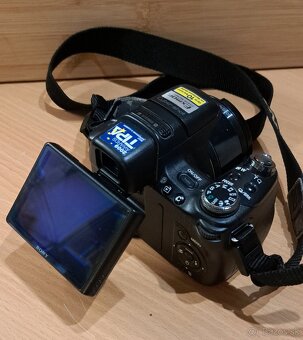 Ultrazoom - 4