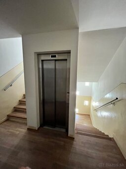 3 izbový byt centrum Handlovej - 4