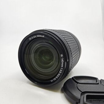 Nikon AF-S DX 18-140 mm - 4