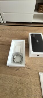 Predám Iphone 11 64 GB Bleck - 4