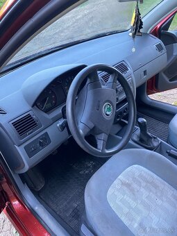 Škoda fabia 1.4mpi 2002 - 4