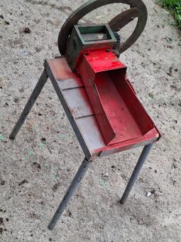 Rezacka zihlavy 55 - 4