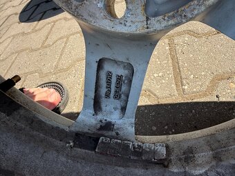 5x120 R17 - 4