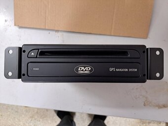 BMW E46 Dynavin, pôvodné rádio - 4