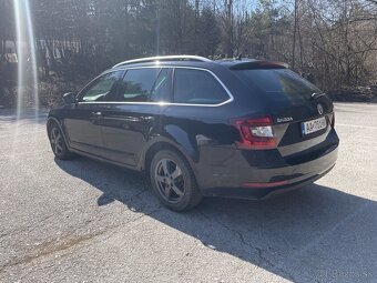 Škoda Octavia - 4