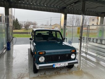 Lada Niva - 4