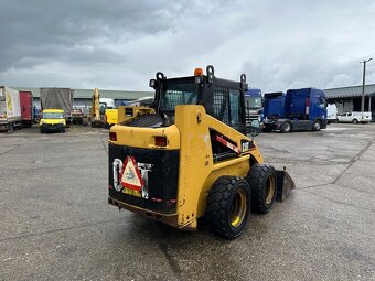 CATERPILLAR 226 4X4 2002 VIN 409 - 4