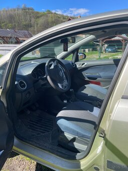 Predám Opel Corsa - 4