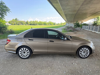 Mercedes-Benz C trieda Sedan 350 CDI Avantgarde A/T Automat - 4