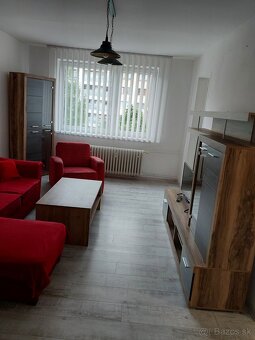 Prenajom 2 izbový byt s balkónom - 4