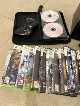 Predám Xbox 360 flash 250GB - 4