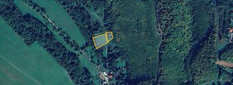 Predáme slnečný pozemok 4 345m² ohraničený potokom a lesom - 4