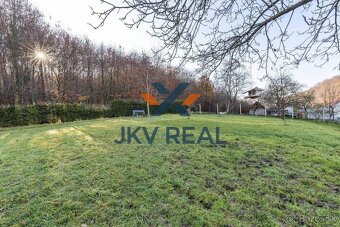 NA PREDAJ: Luxusný 4-izbový bungalov s pozemkom snov - 4
