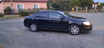 PASSAT B6 - 4