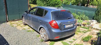 Predám Kia Ceed 1.6 CRDi 84kW - 4