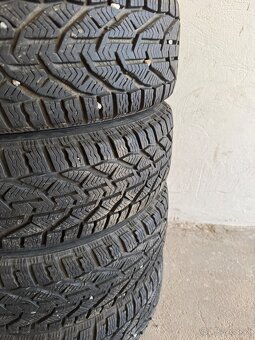 Pneumatiky s diskami 185/60 R15 - 4