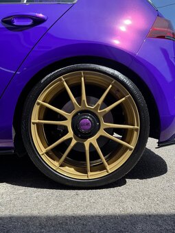 Volkswagen Golf R 7,5 - 4