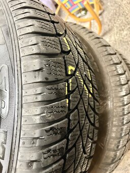 Predám BMW elektróny R17 spolu so zimnými pneu 215/60 - 4