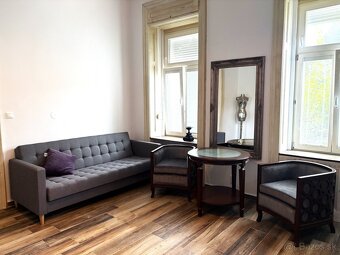 Na predaj  staromestský 2-izb.byt, Nitra, priame centrum - 4