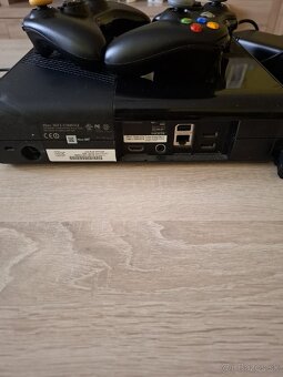 Xbox 360 - 4