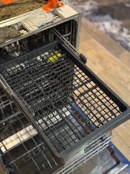 Umývačka riadu Beko - 4