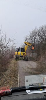 Zemné ,výkopové,demolačné práce -kráčajúci bager,pavúk bager - 4