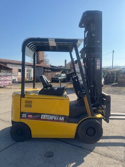 vysokozdvižný vozík - 4