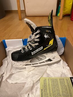 Hokejové korčule - 4