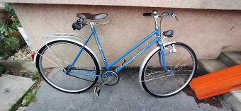 Predám retro bicykel Eska 28" kolesá, servisovaný.Dovoz v r - 4