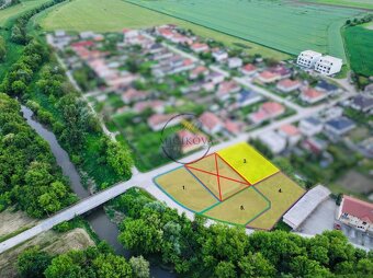 Predáme stavebné pozemky, rôzne výmery, Vráble - časť Horný - 4