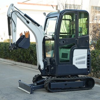 Predám mini bager MX22 - 4