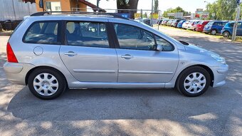 PEUGEOT 307 SW 1.6 HDI - 4