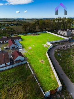 Veľký slnečný pozemok na predaj - Veľké Kapušany - 4