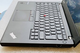Lenovo thinkPad X250 - 4