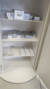 Vitrína Victorinox - 4