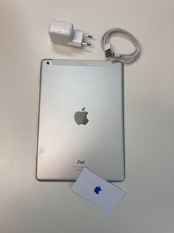 Apple iPad Air Wifi 16GB Model A1475 - 4