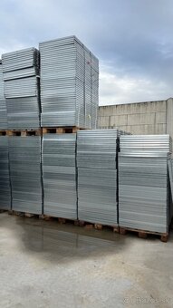 Policove regale dlzka 6,5m - 4