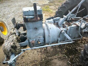 Zetor 25 - 4