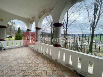 Kúpte si vlastný KAŠTIEĽ - DOMANIŽA - 4