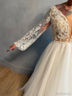 Nadherne svadobne saty s maslou - 4